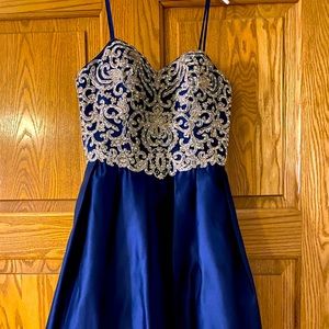 David’s Bridal homecoming/ winter formal dress